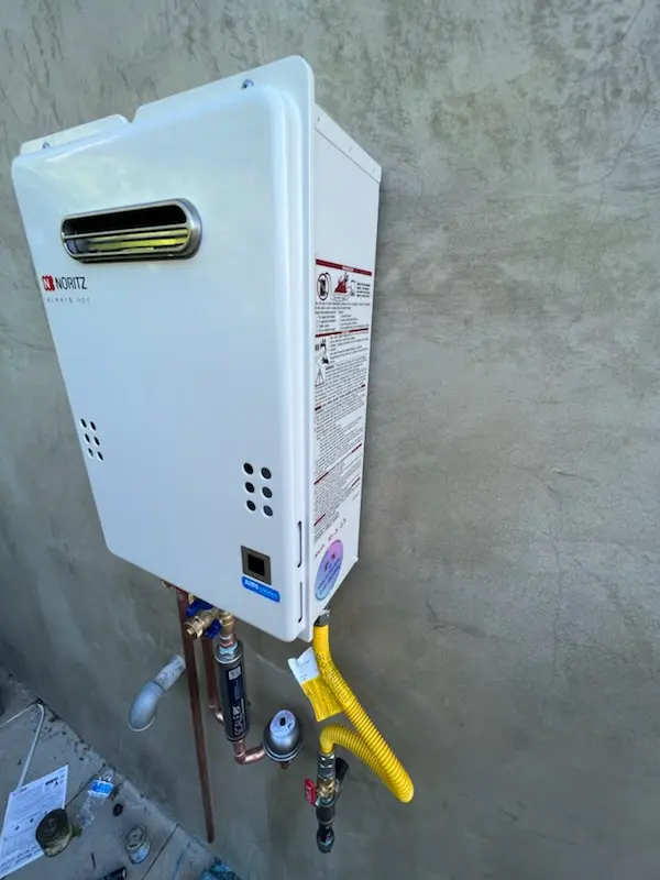 Tankless water heater installation for Delray homes